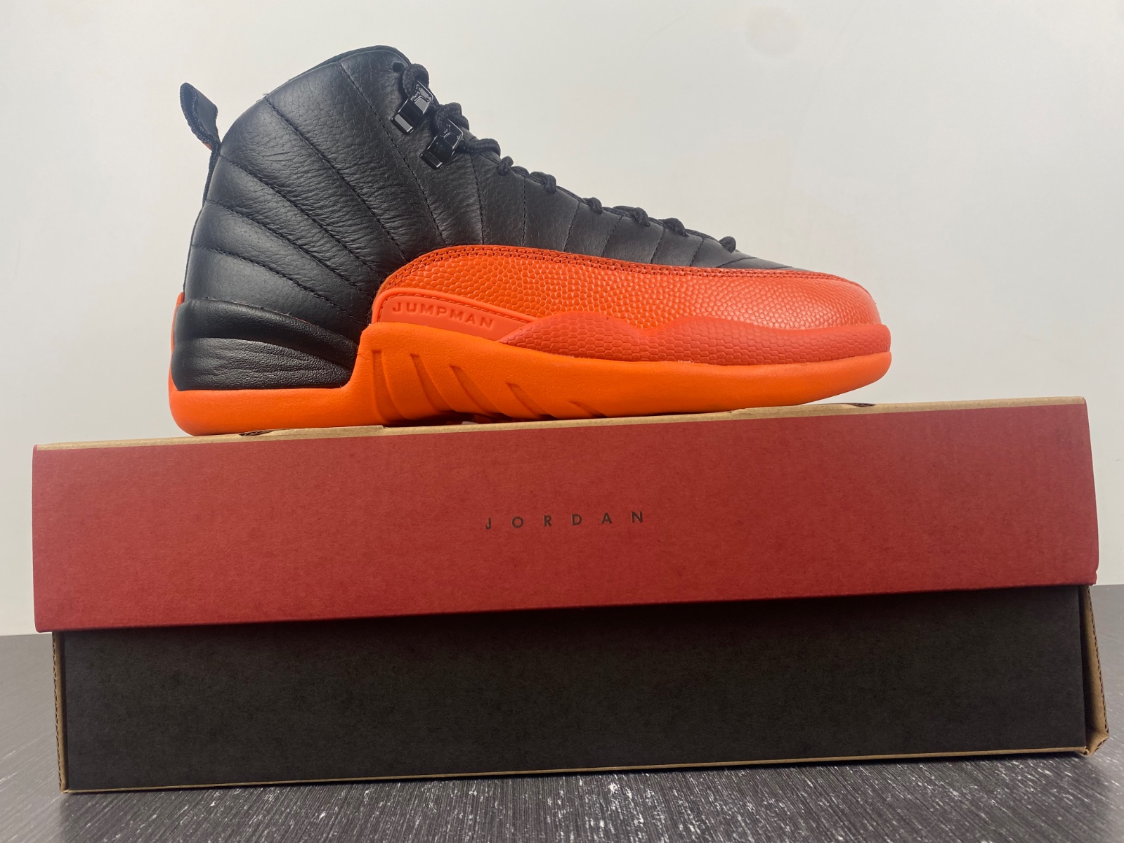 Air Jordan 12 “Brilliant Orange”  FD9101-081