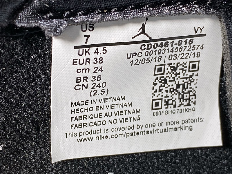 Air Jordan 1 High OG "Satin Black Toe" - CD0461-016