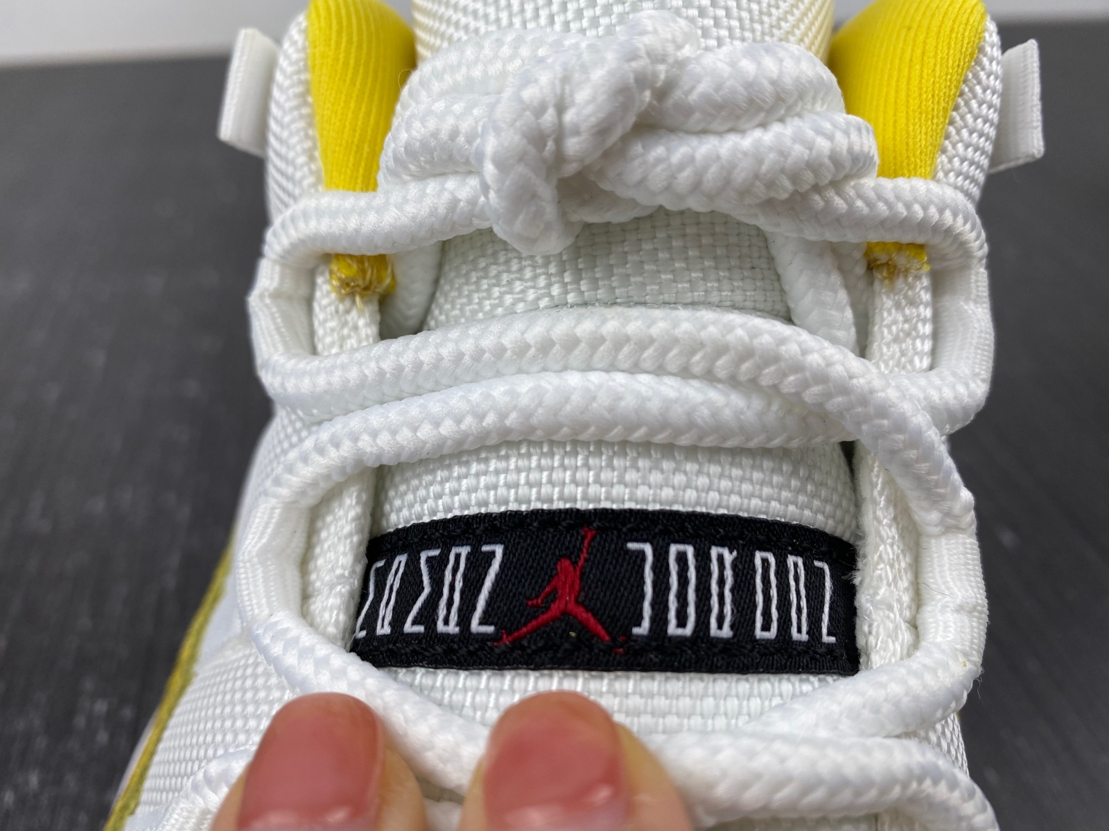 Air Jordan 11 Low  “Yellow Snakeskin” AH7860-107