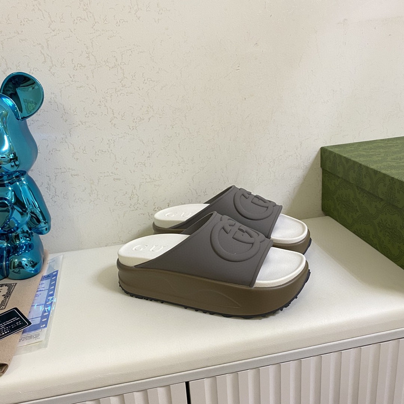 Gucci slide (EU35-EU45)