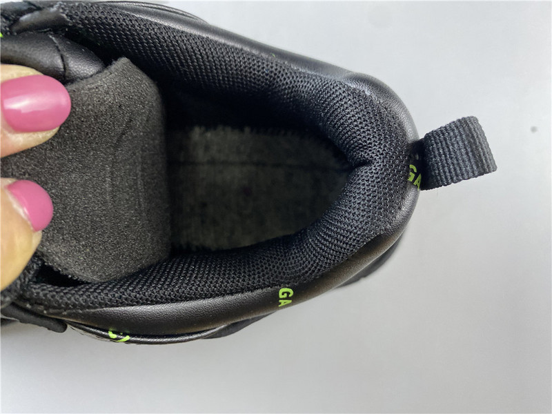 Balenciaga TRIPLE S TRAINER