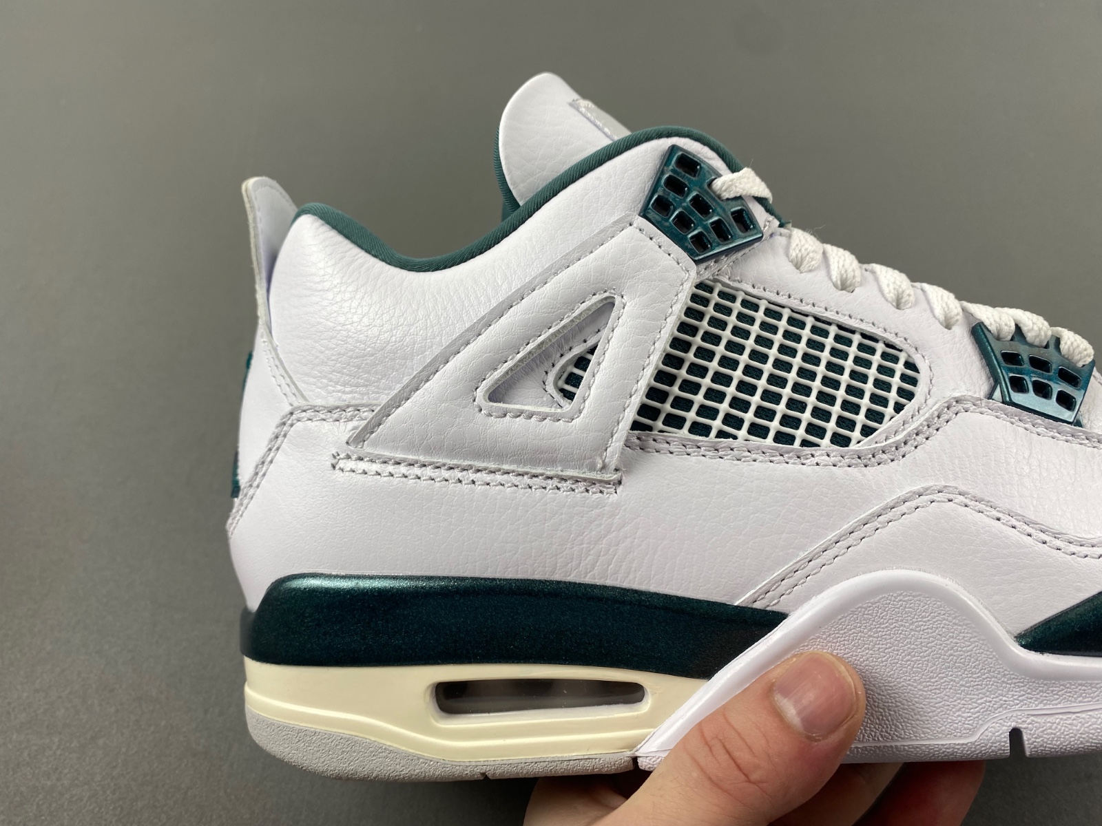 Air Jordan 4 "Oxidized Green" FQ8138-103