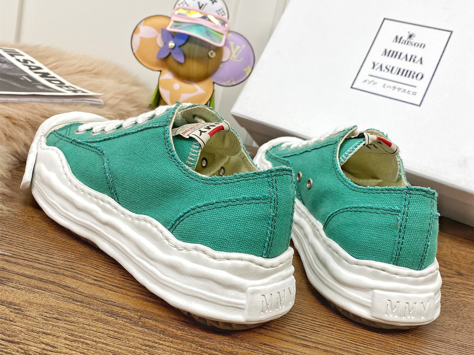 Maison Mihara Yasuhiro Low-Top Sneakers MMY-015