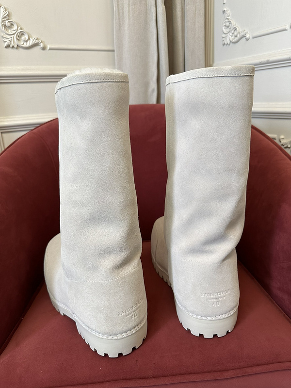 Balenciaga Winter Boots (High-Top)