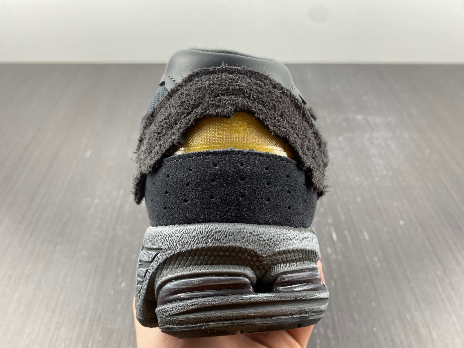 New Balance 2002R Protection Pack Phantom - M2002RDB