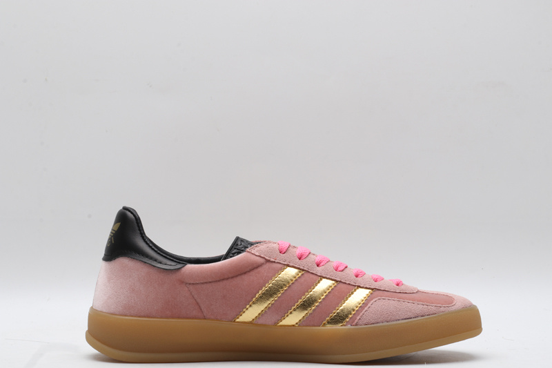 Adidas x Gucci Gazelle SneakerPink Velvet