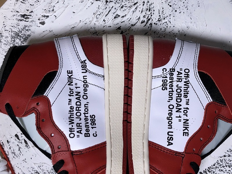 Off White x Air Jordan 1 Retro High OG 