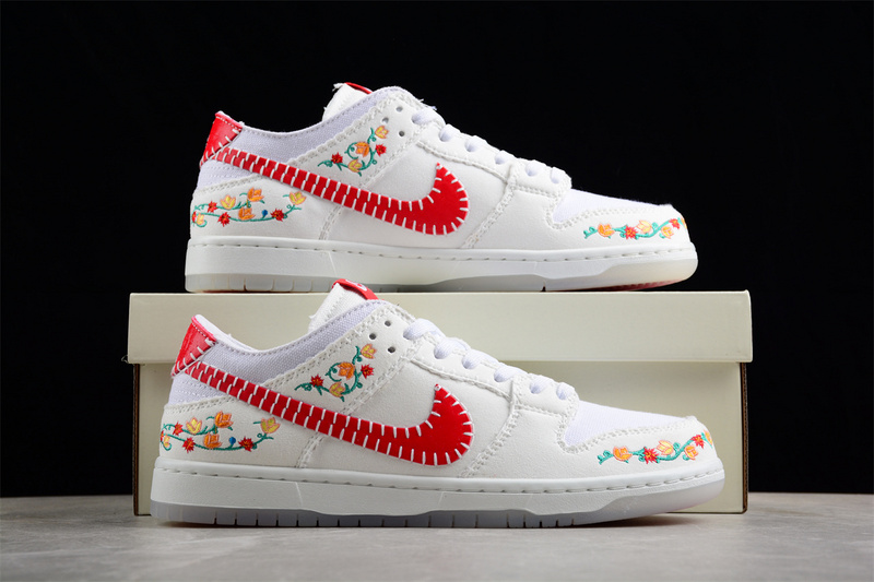 Nike SB Dunk Low N7 Sail University Red FD6951-700