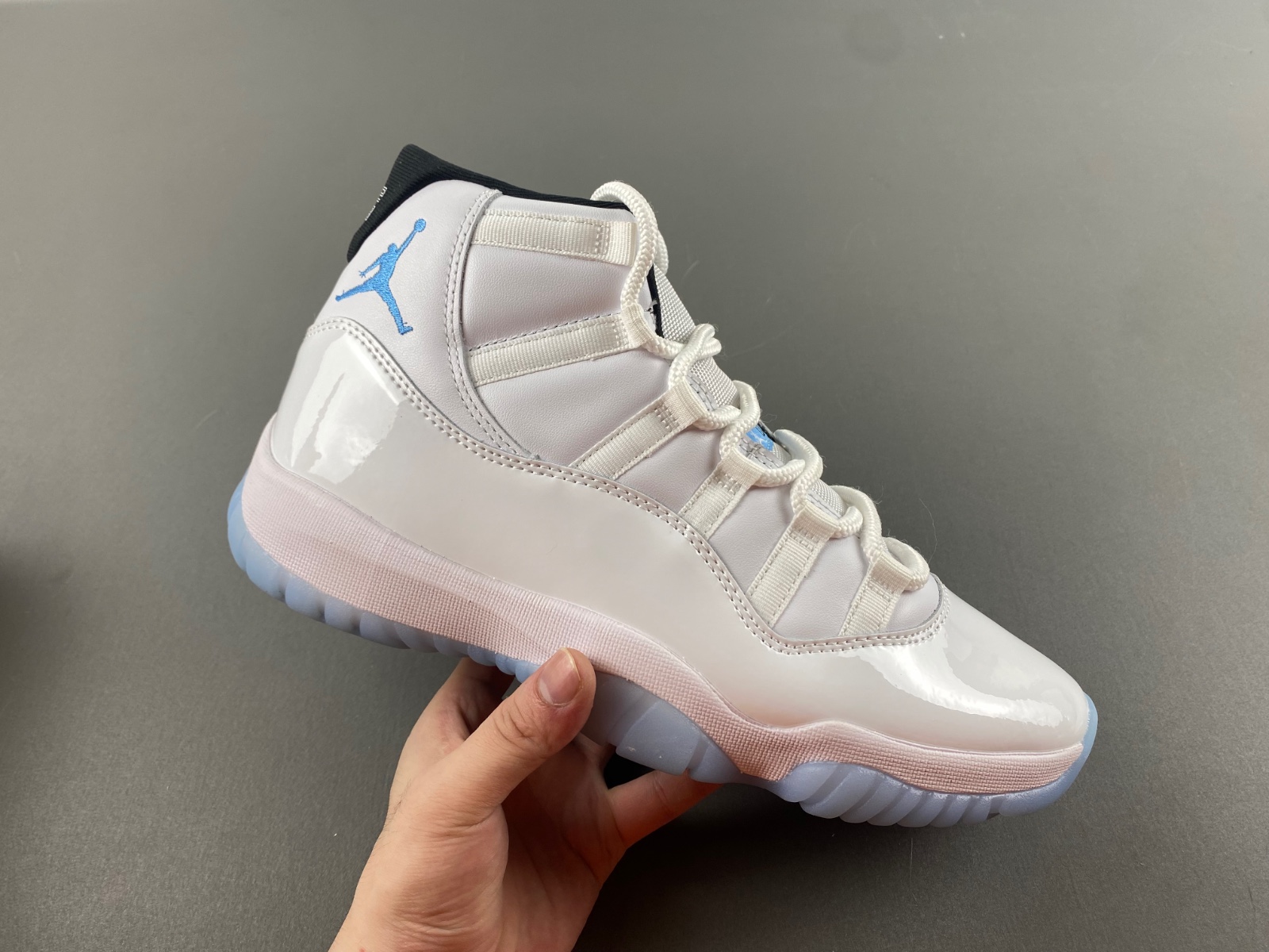 Air Jordan 11 “legend Blue”  CT8012-104