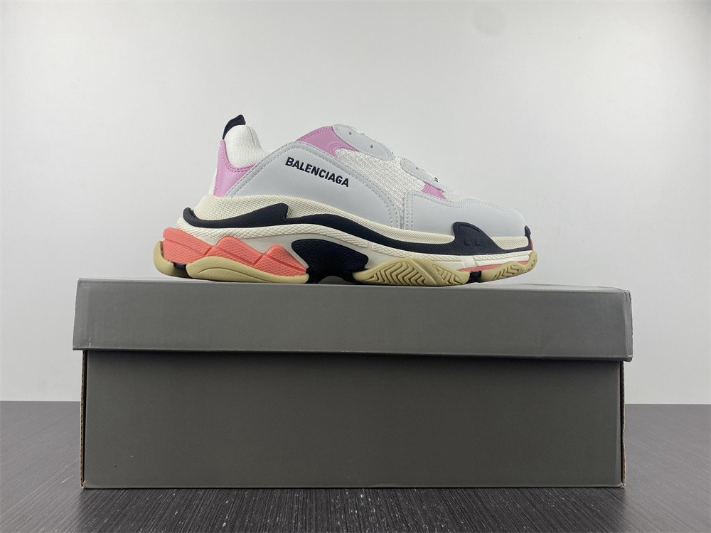 Balenciaga TRIPLE S TRAINER
