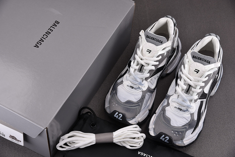 Balenciaga Runner Sneaker