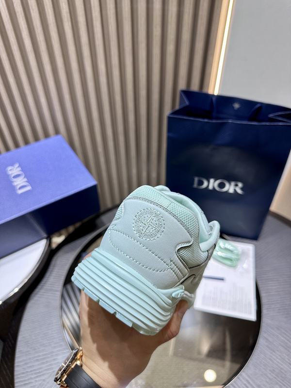 DIOR B30 SNEAKER