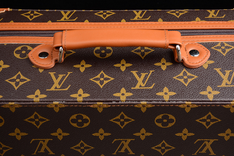 NIKE AIR JORDAN 1S（WITH CASE) AQ0818-158