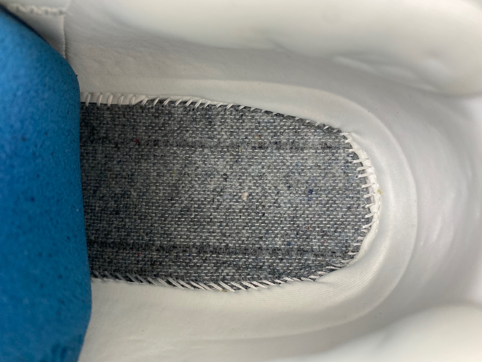 Moncler Trailgrip Lite 2 Sneakers  MC-003