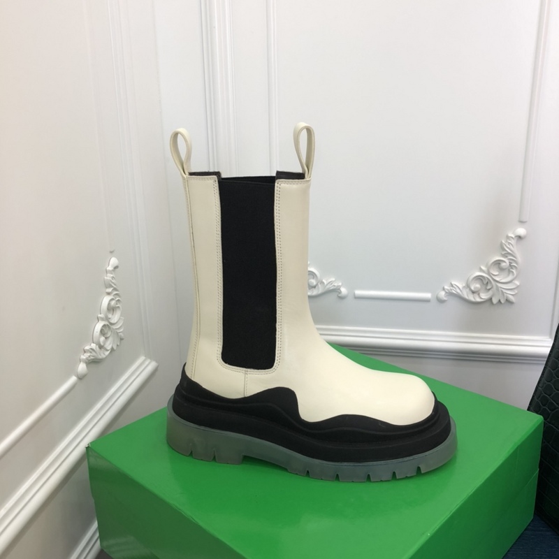 Bottega Veneta Tire Leather Ankle boots