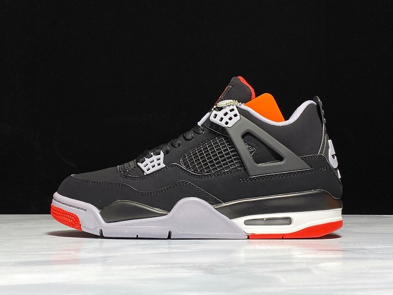 Air Jordan 4 Retro
