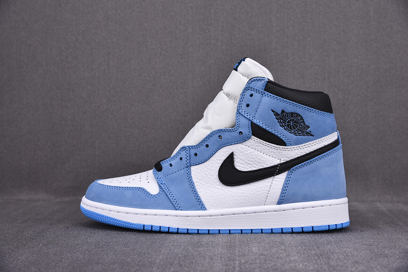 Air Jordan 1 Retro High OG 'University Blue' 555088-134
