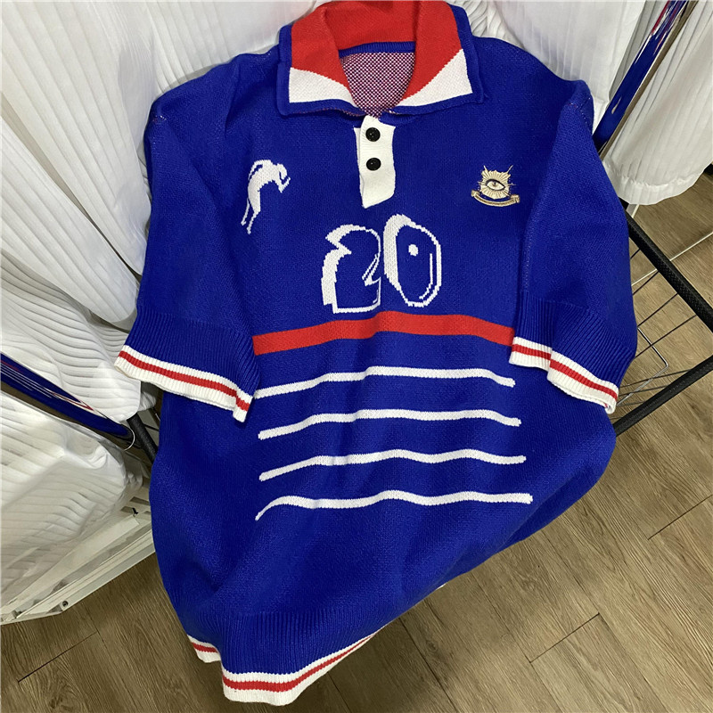 House of errors sweater  MAO-2