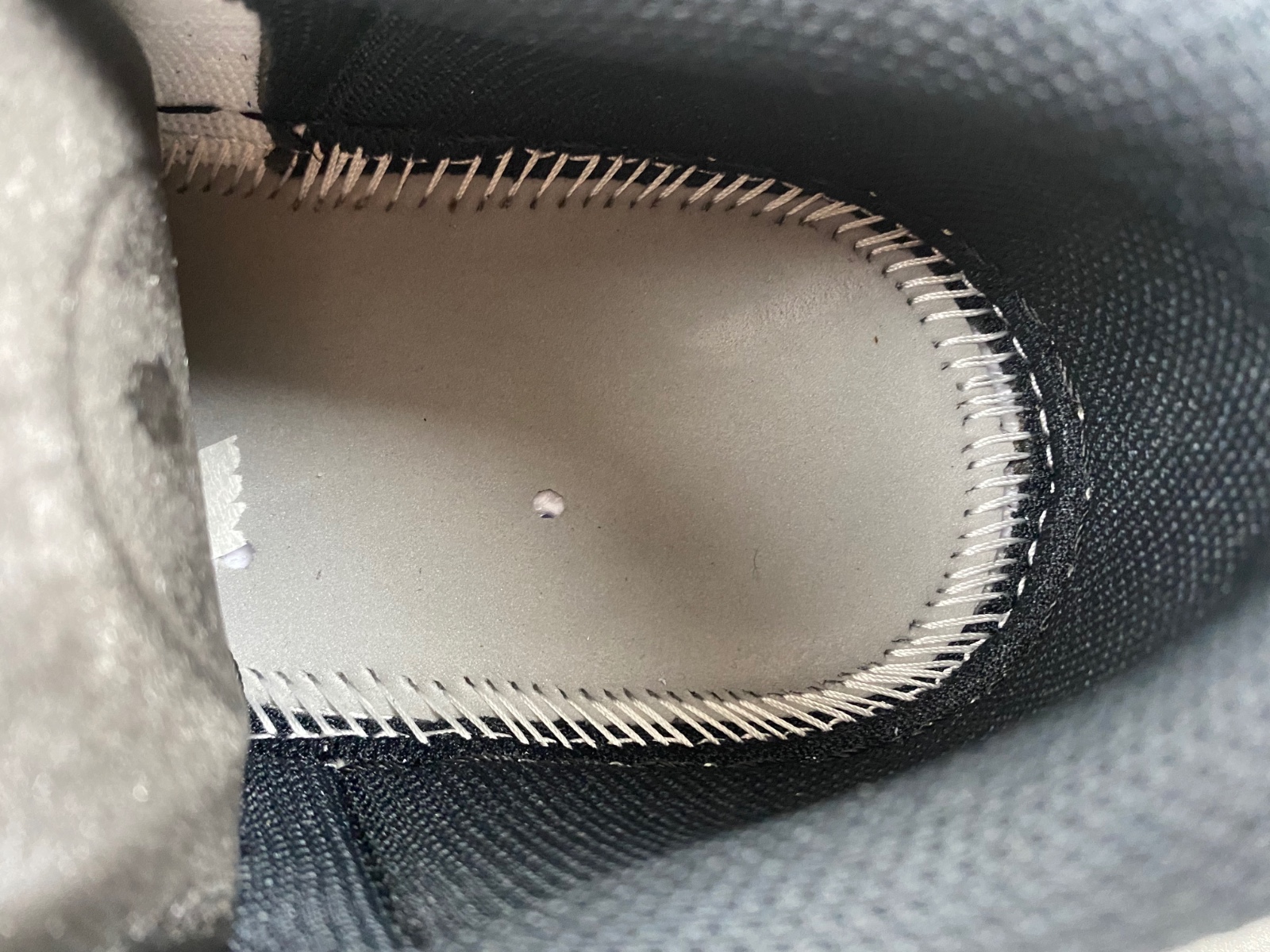 Air Jordan 1 Low OG “Mocha”    CZ0790-102