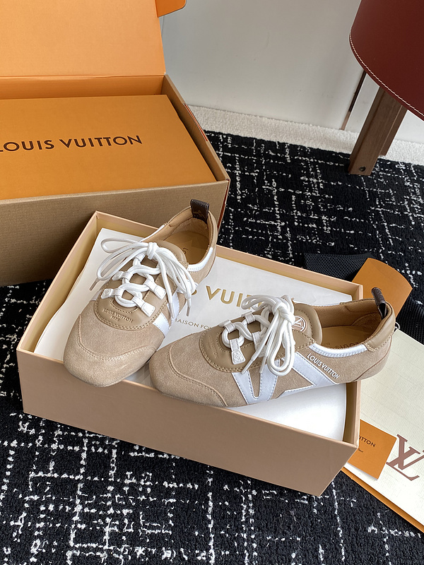 LV Sneakerina