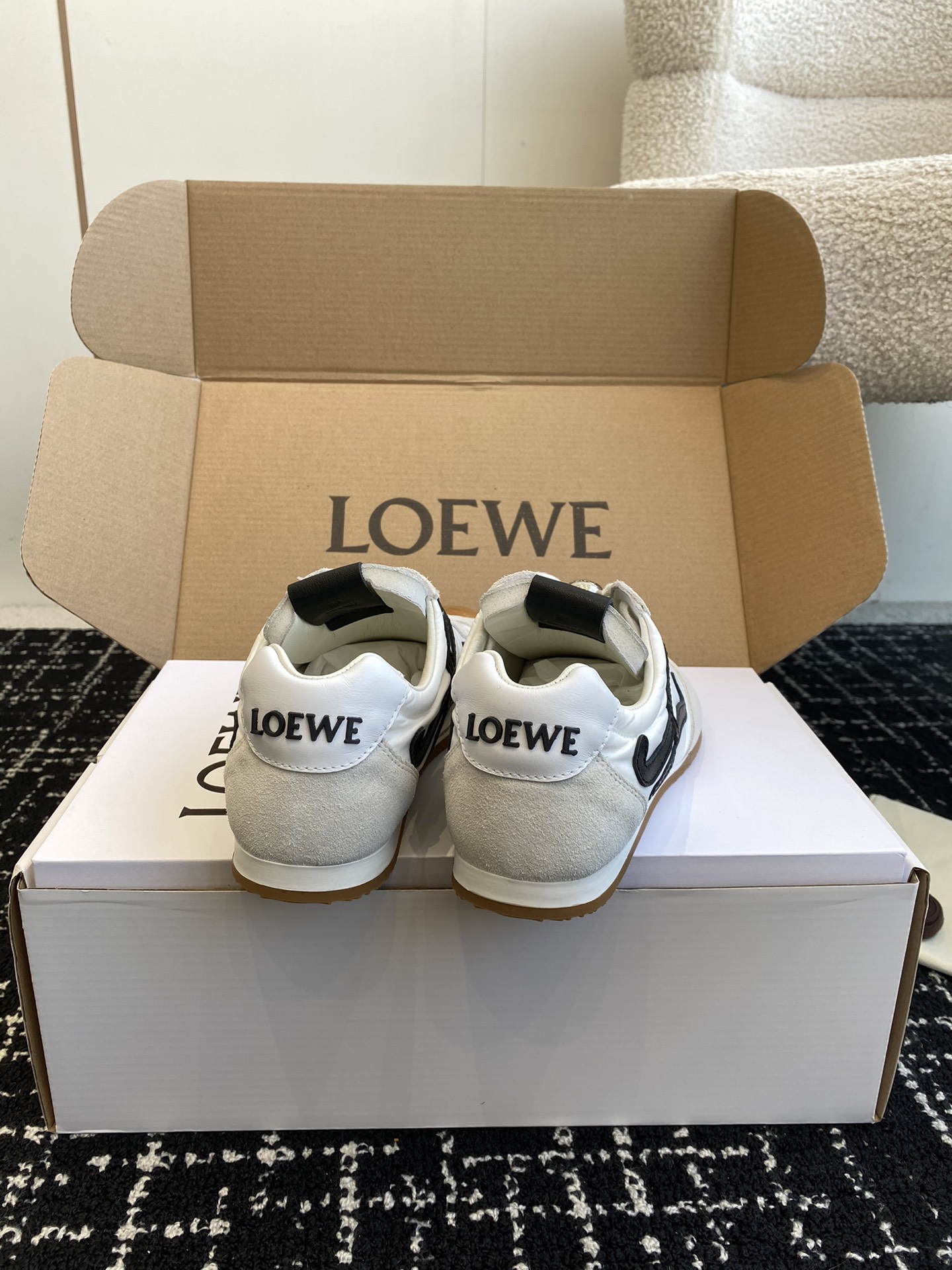 Loewe Sneakers