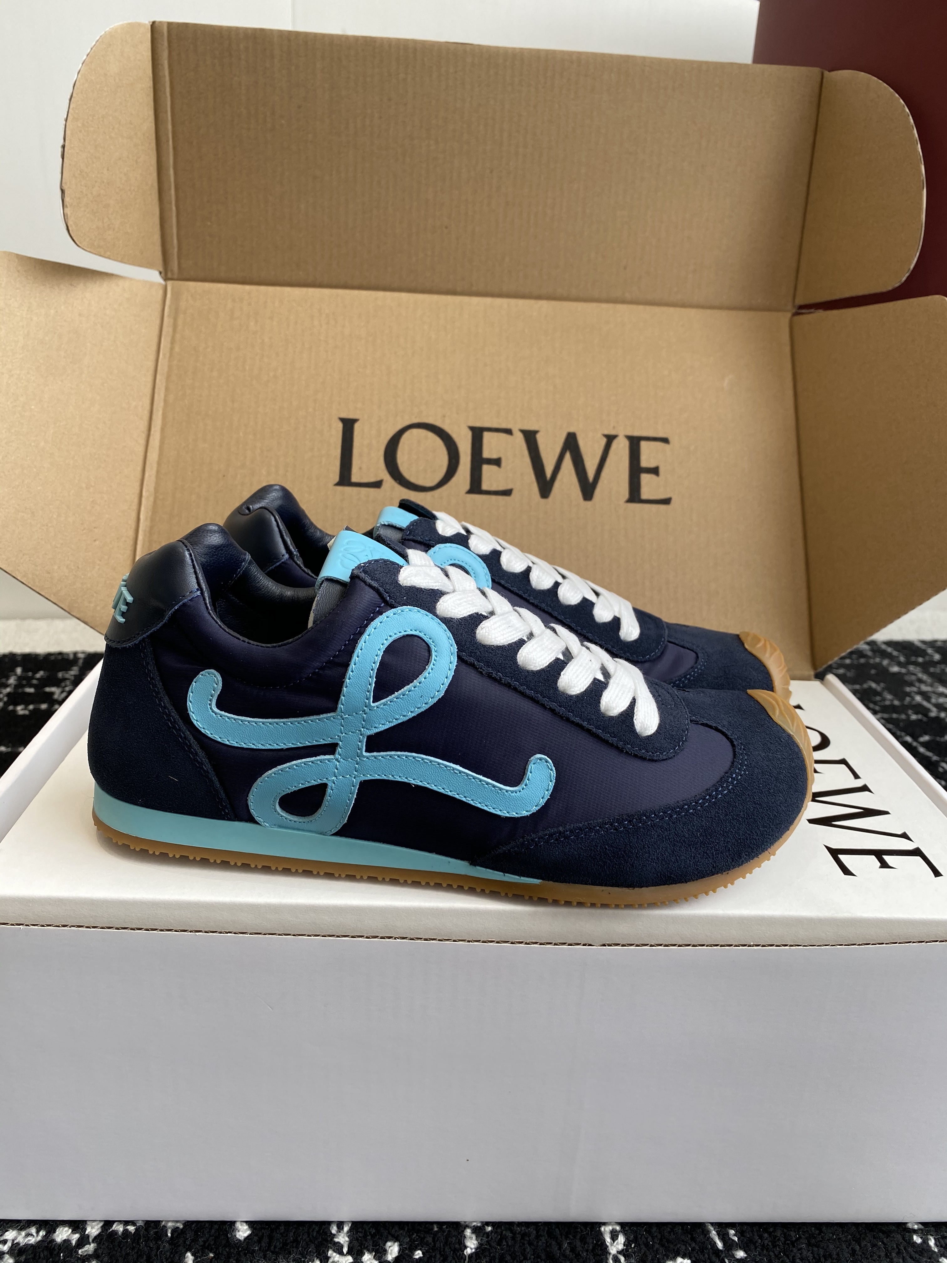 Loewe Sneakers