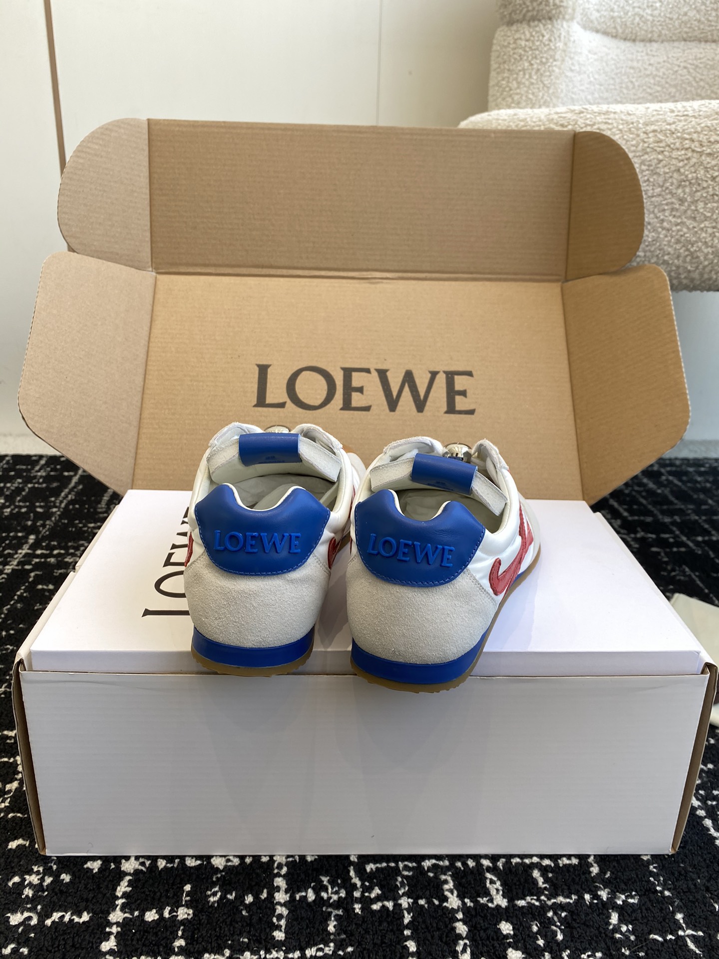Loewe Sneakers