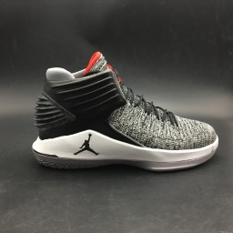Air Jordan 32 “MVP”