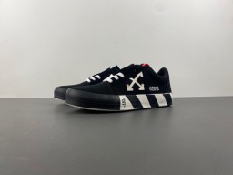 Off-White c/o Virgil Abloh Vulc Low Top