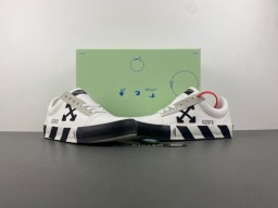 Off-White c/o Virgil Abloh Vulc Low Top