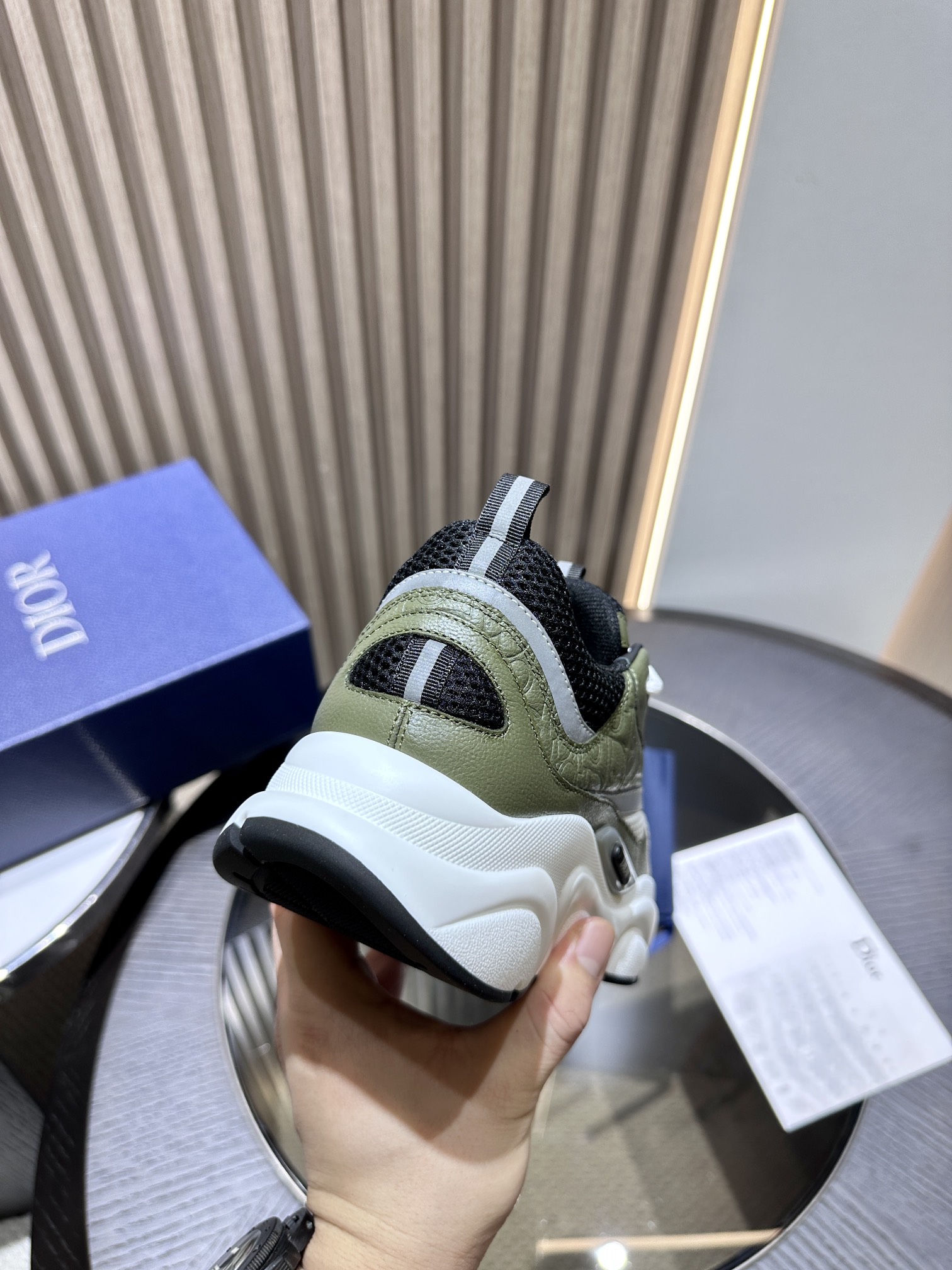 DIOR B22 SNEAKER
