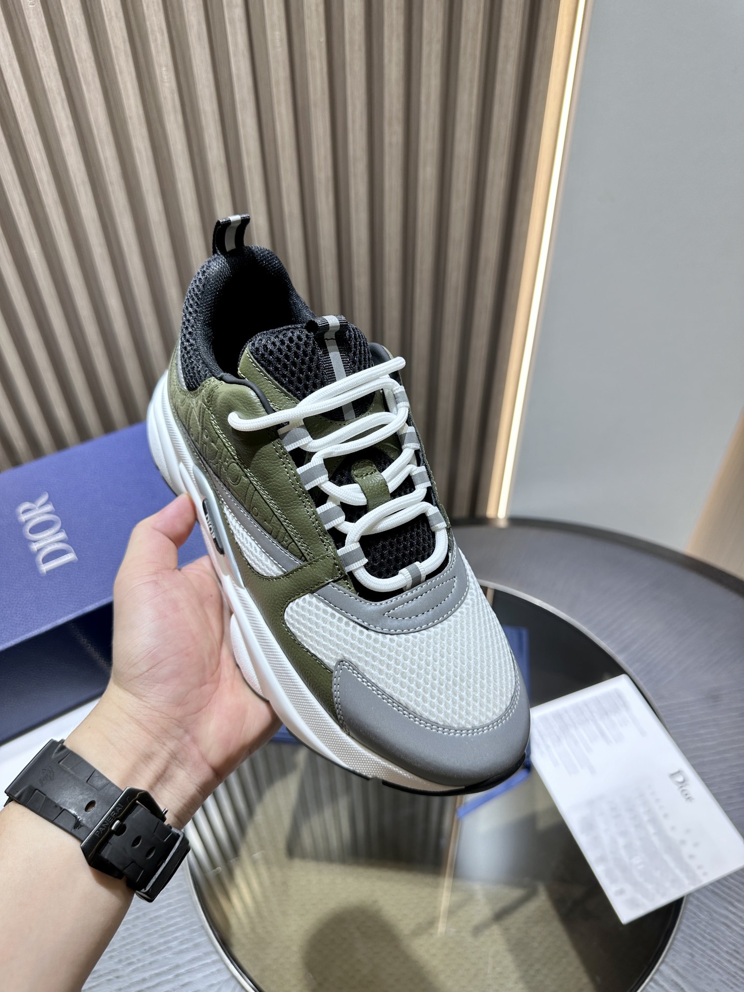 DIOR B22 SNEAKER