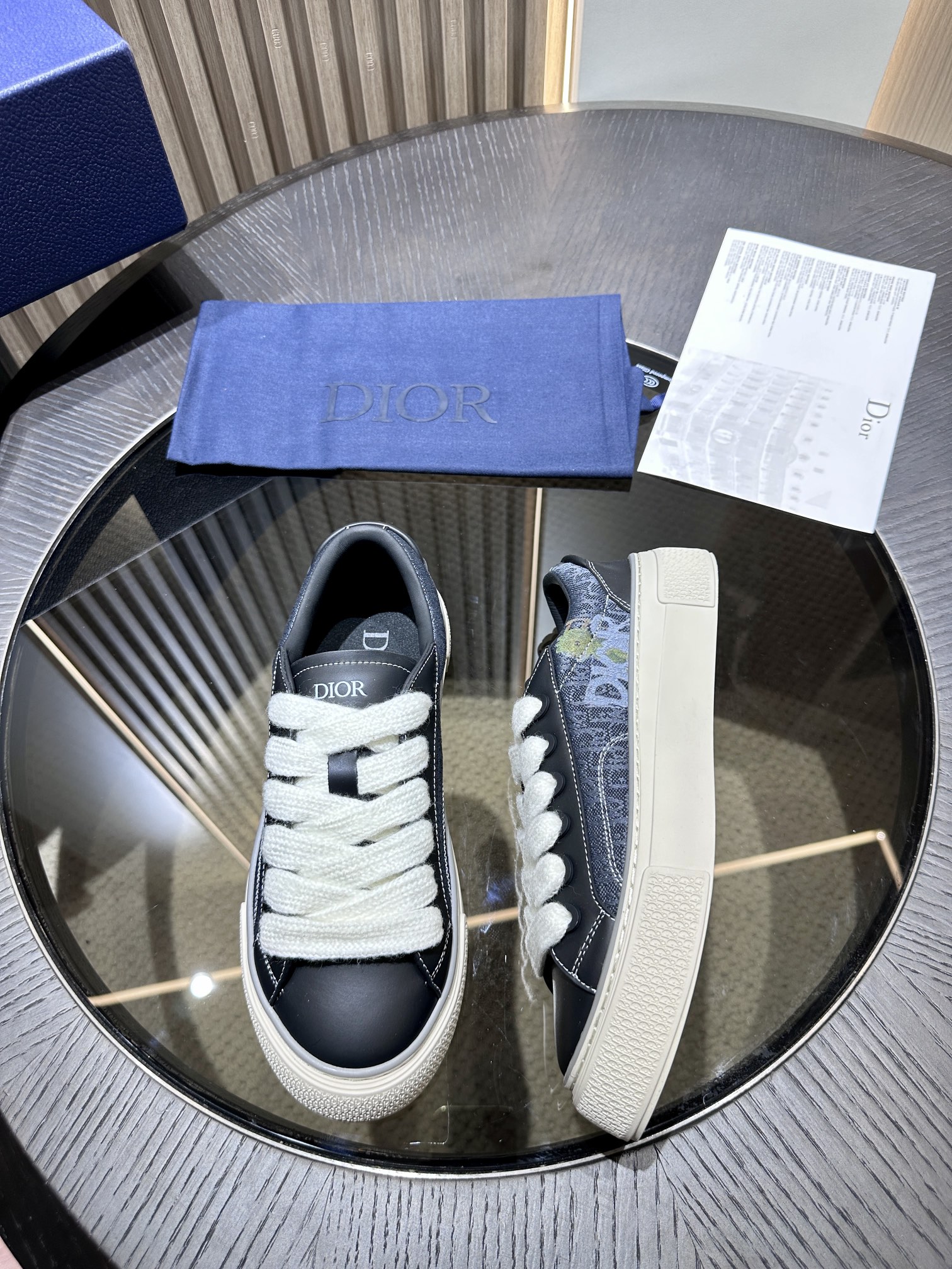 DIOR B33 SNEAKER