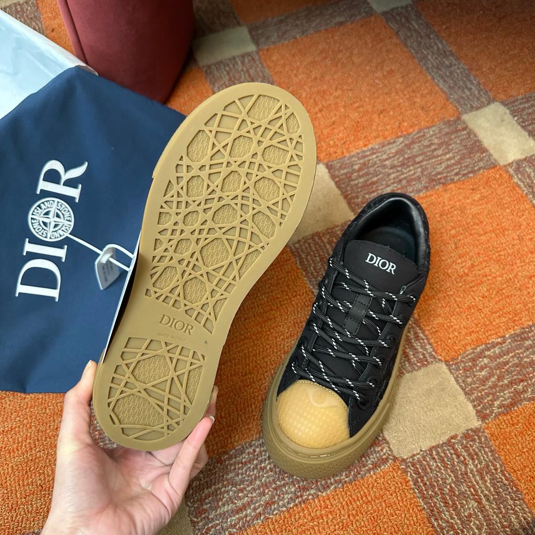DIOR B33 SNEAKER