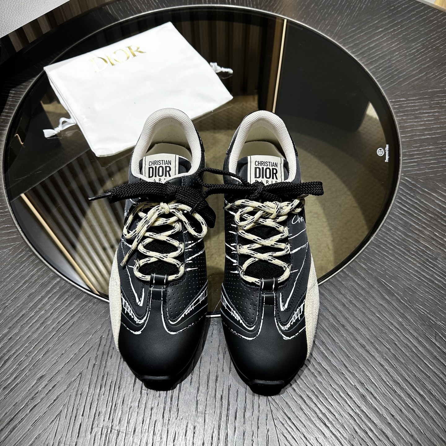DIOR SNEAKER