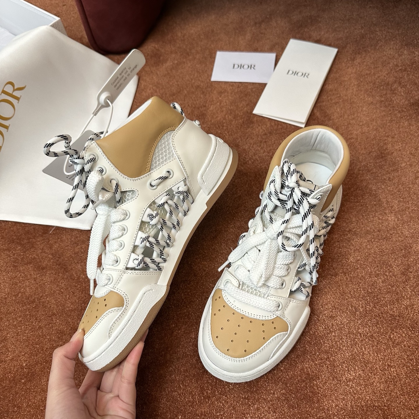 DIOR SNEAKER