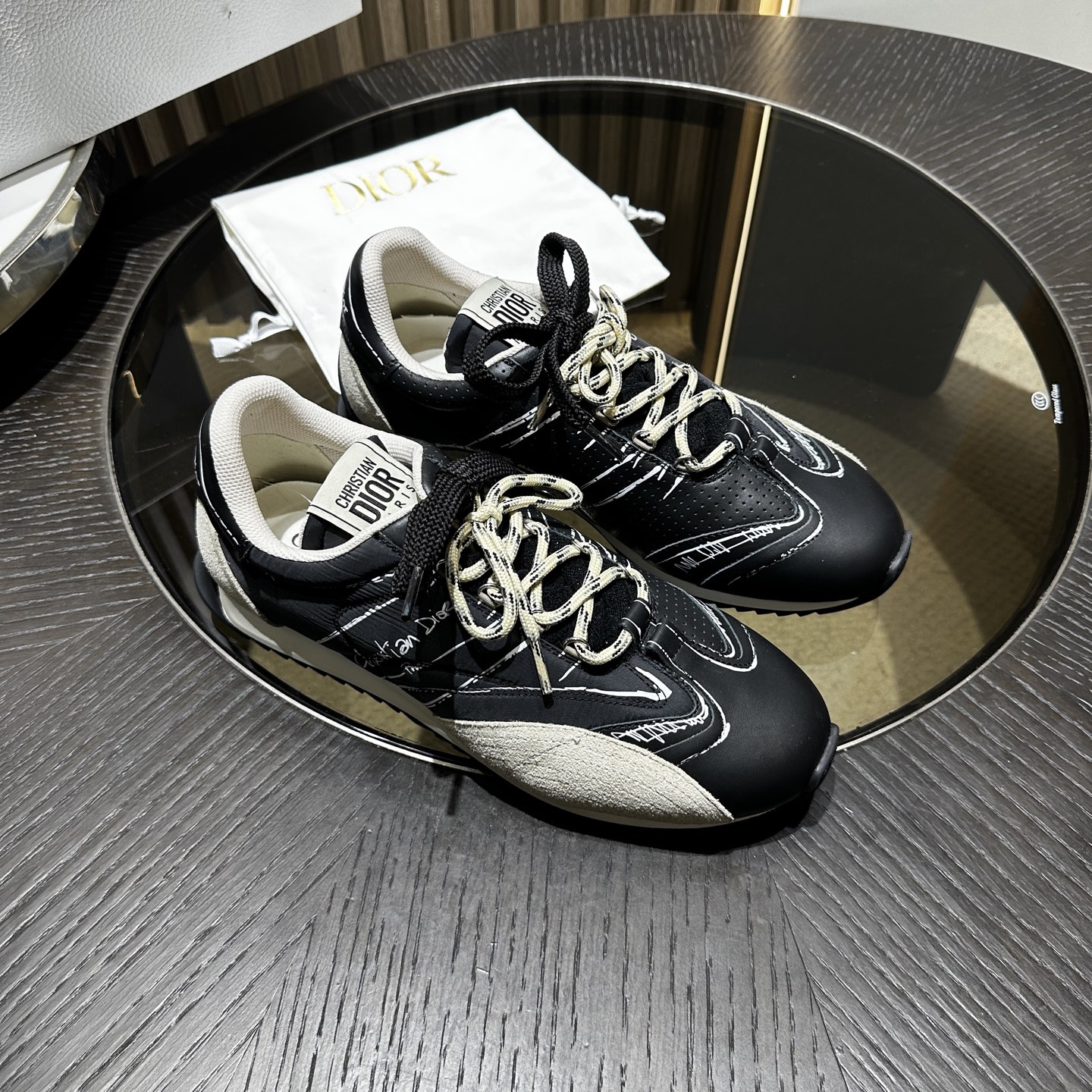 DIOR SNEAKER
