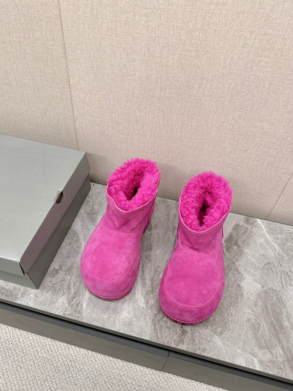Balenciaga Winter Boots (Low-Top)