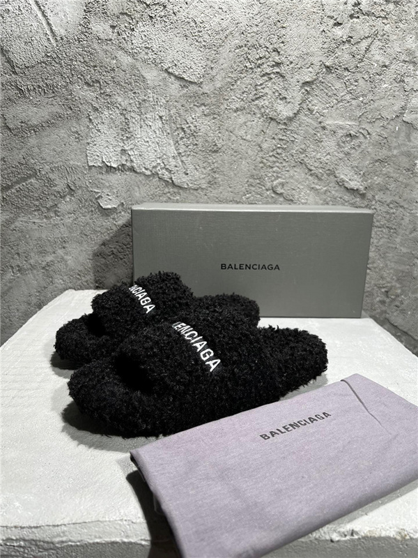 Balenciaga Furry Slide