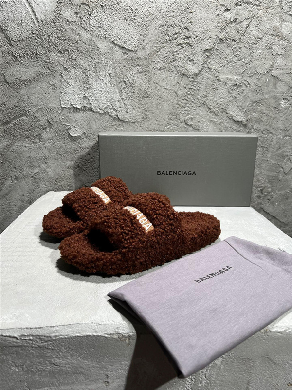 Balenciaga Furry Slide