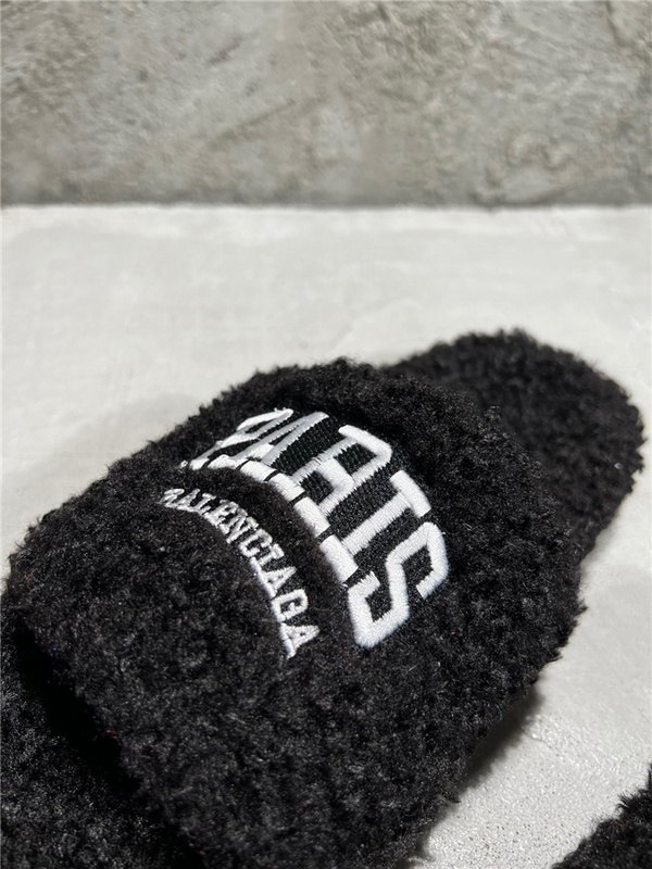 Balenciaga Furry Slide