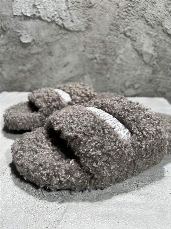 Balenciaga Furry Slide