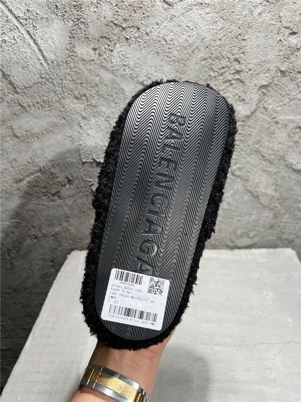 Balenciaga Furry Slide