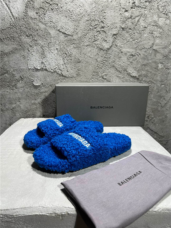 Balenciaga Furry Slide
