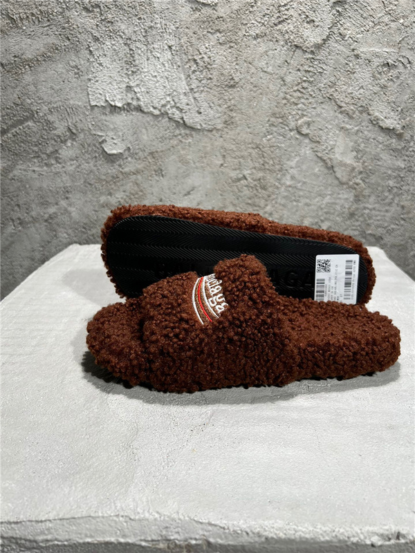 Balenciaga Furry Slide