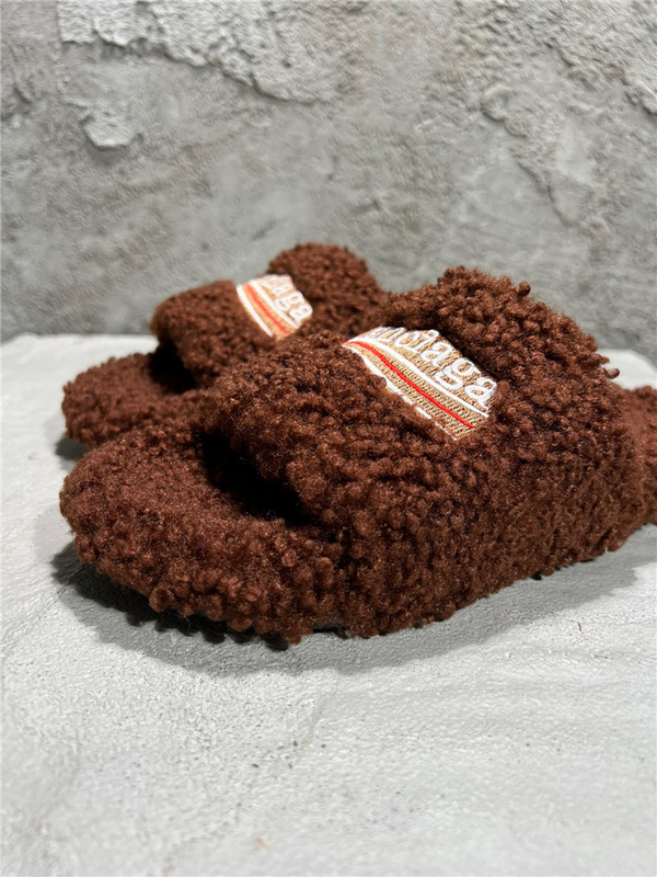 Balenciaga Furry Slide