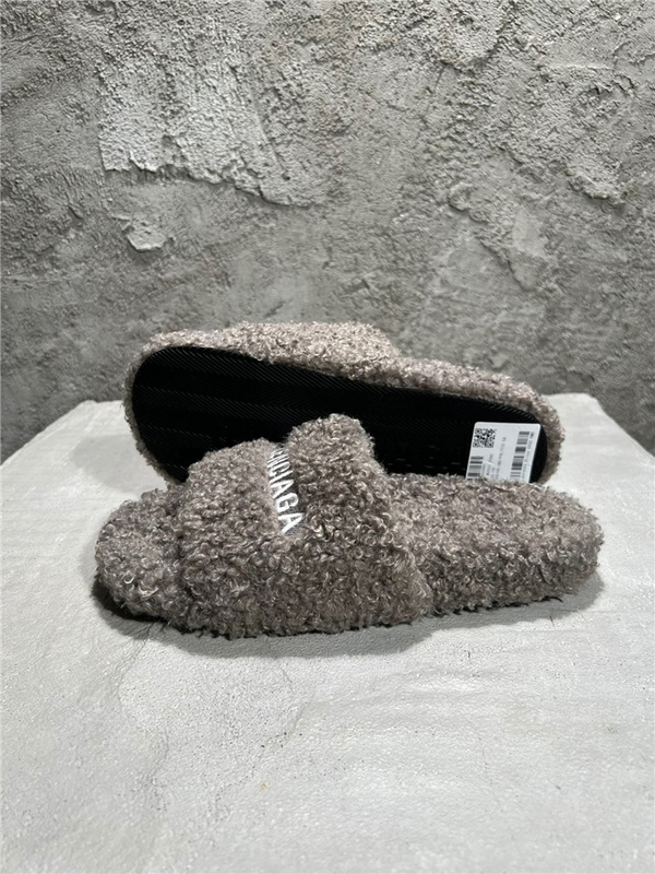 Balenciaga Furry Slide