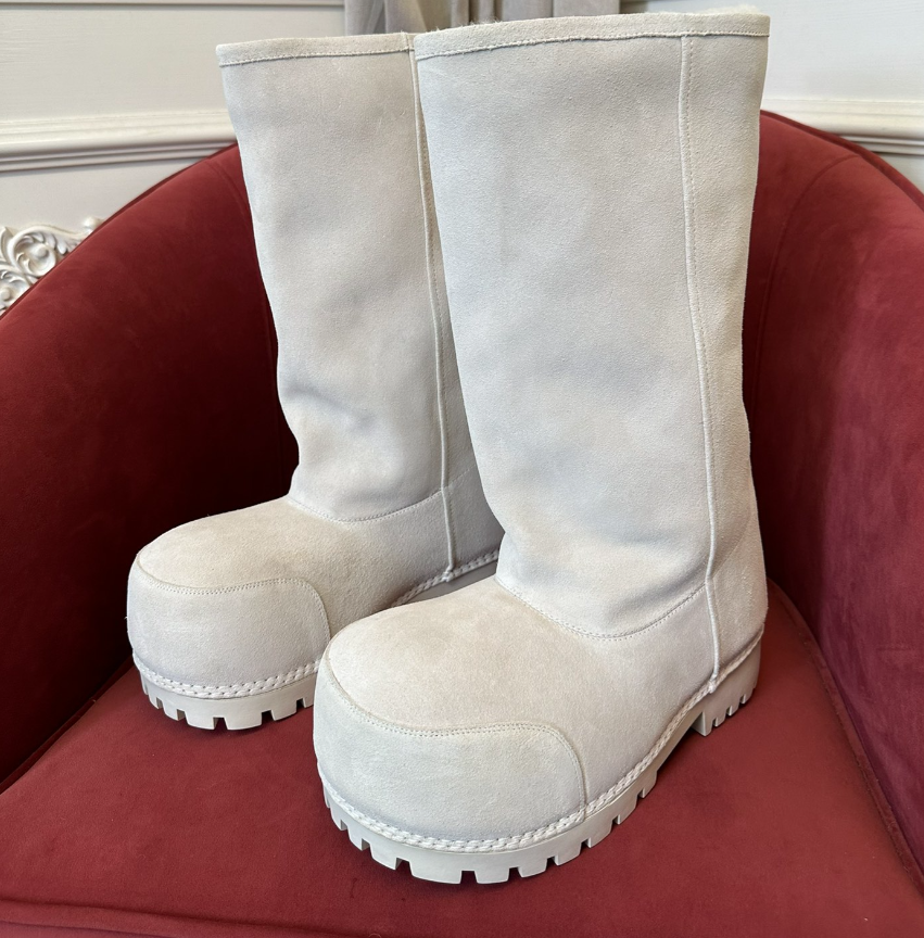 Balenciaga Winter Boots (High-Top)