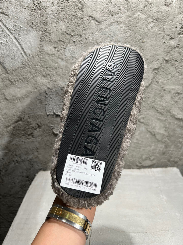 Balenciaga Furry Slide