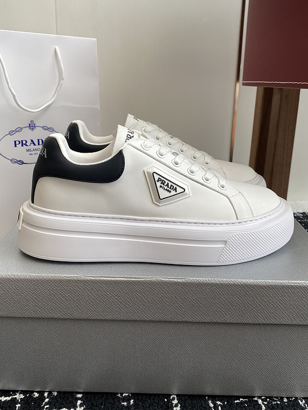 Prada Sneaker
